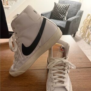 Nike Blazers Mid '77 High-top Sneakers Shoes Black/White